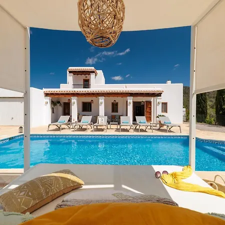 Villa Casa Cala Llonga Family Ibiza Retreat *